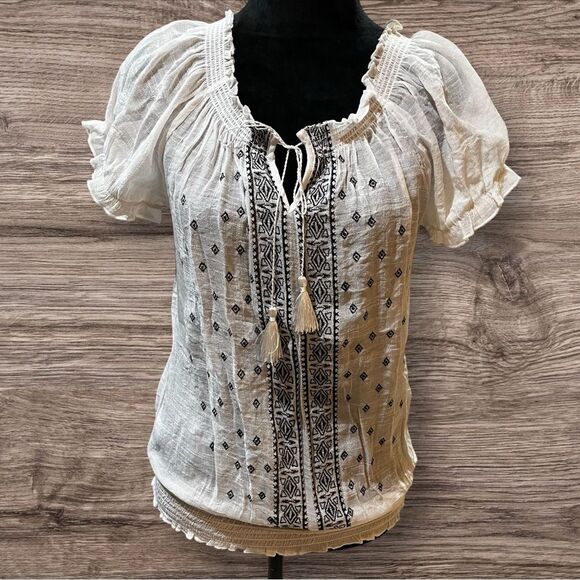 BCX Cream Smocked Tie Front Ruffled Blouse size M - Picture 1 of 12